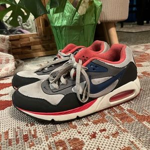 Size 10 Nike Air Sneakers